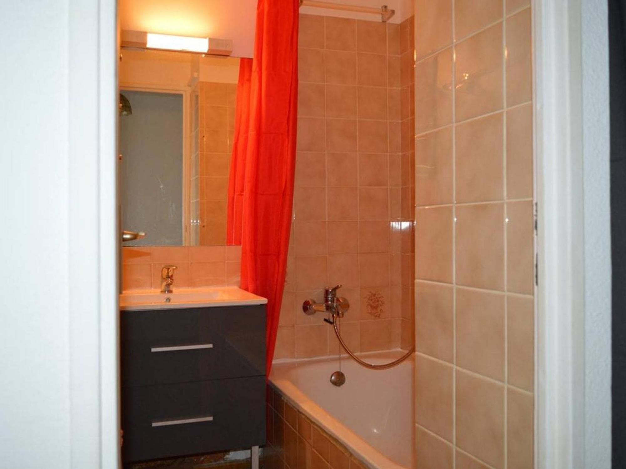Studio Agreable Avec Loggia, Garage Et Plage A Proximite - 2 Couchages, Golfe-Juan - Fr-1-252-62 Ngoại thất bức ảnh